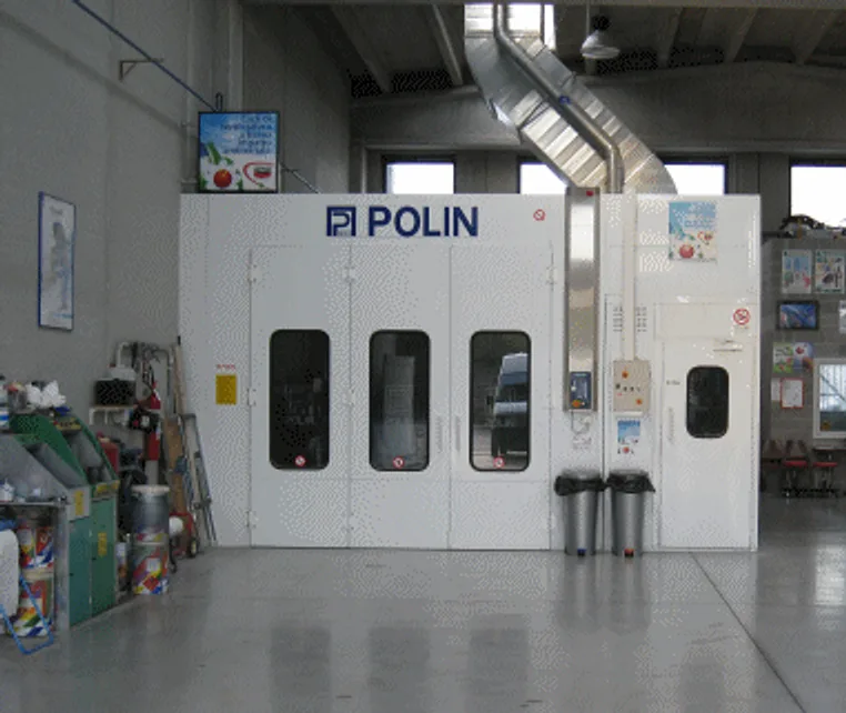 Cabina di verniciatura Polin della carrozzeria